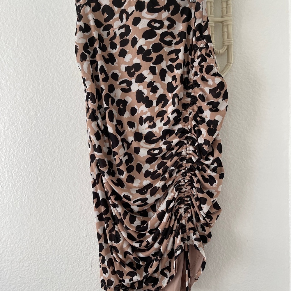 Calvin Klein Leopard Rushed Skirt - Picture 4 of 4